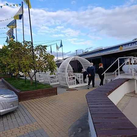 Апартаменты сади рів'єри 1 *